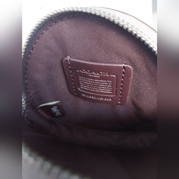 Coach Gray Zodiac Cancer Coin Purse with Crab Design NEW🩶 - Picture 7 of 10